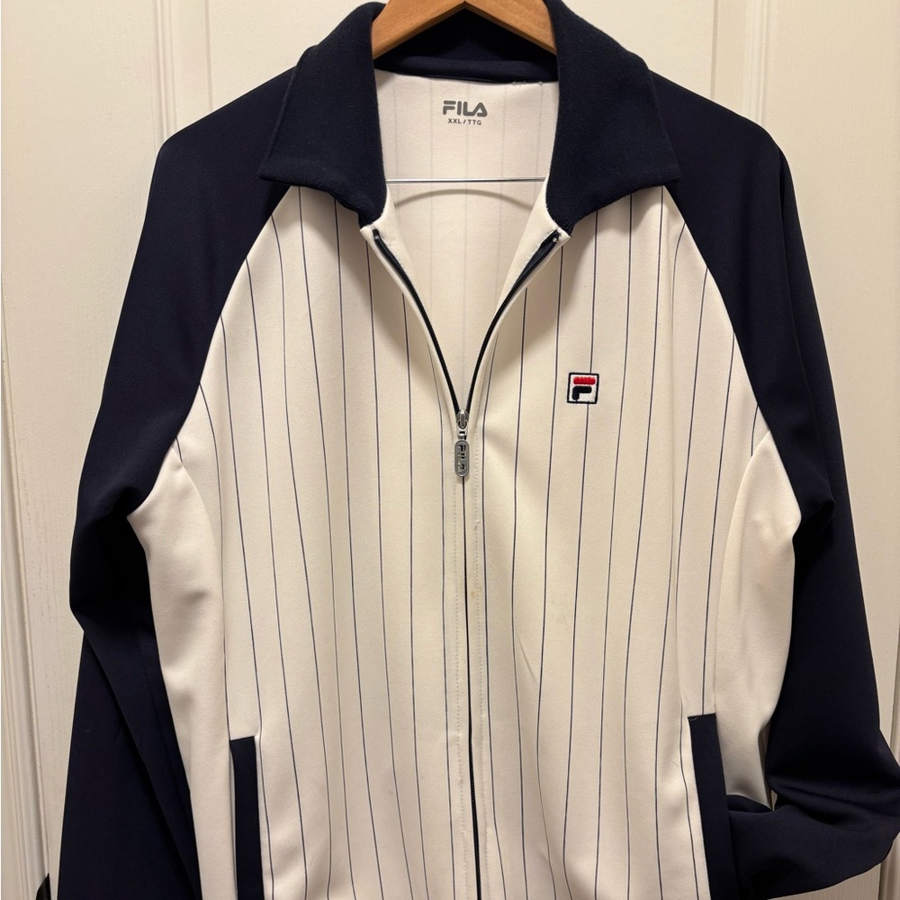 Men’s Fila zipper jacket